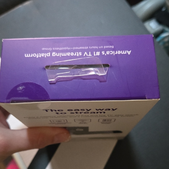 Roku Express HD Streaming Player - Purple and Black Packaging - Picture 4 of 6